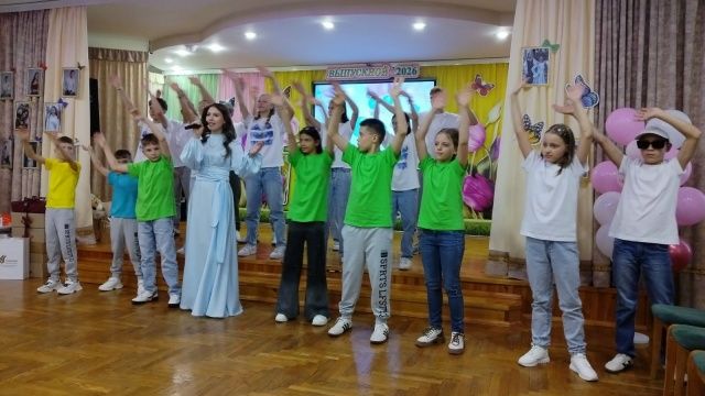 Сладкий праздник для ребят
